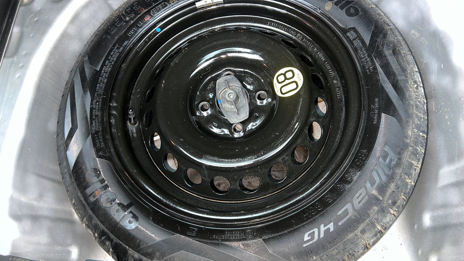 Used 2023 Toyota Glanza G Petrol Manual tyres SPARE TYRE VIEW