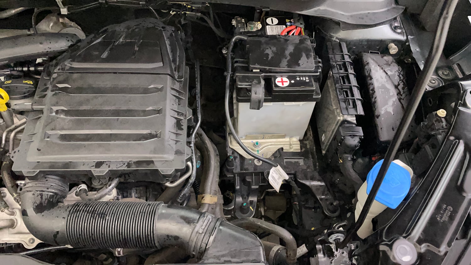Used 2023 Skoda Kushaq Ambition 1.0L TSI MT Petrol Manual engine ENGINE LEFT SIDE VIEW