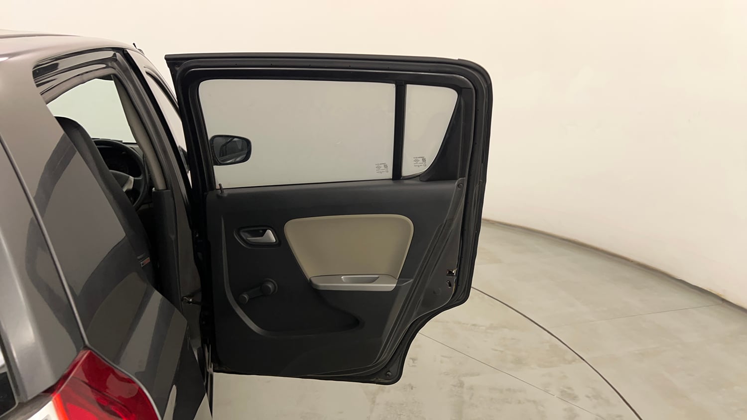 Used 2015 Maruti Suzuki Alto K10 VXi Petrol Manual interior RIGHT REAR DOOR OPEN VIEW