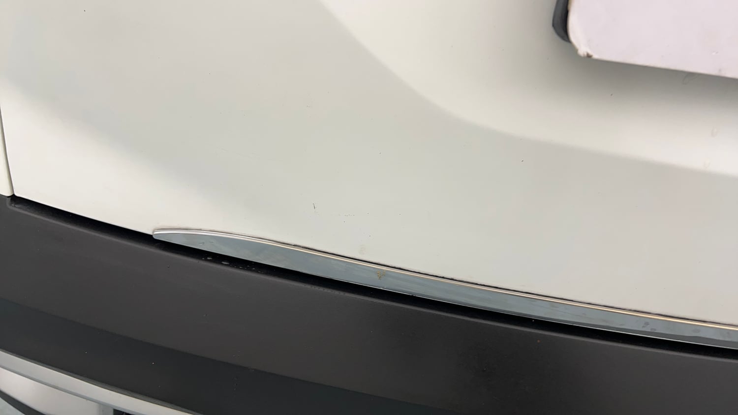 Used 2020 Kia Seltos HTX 1.5 Petrol Manual dents MINOR SCRATCH