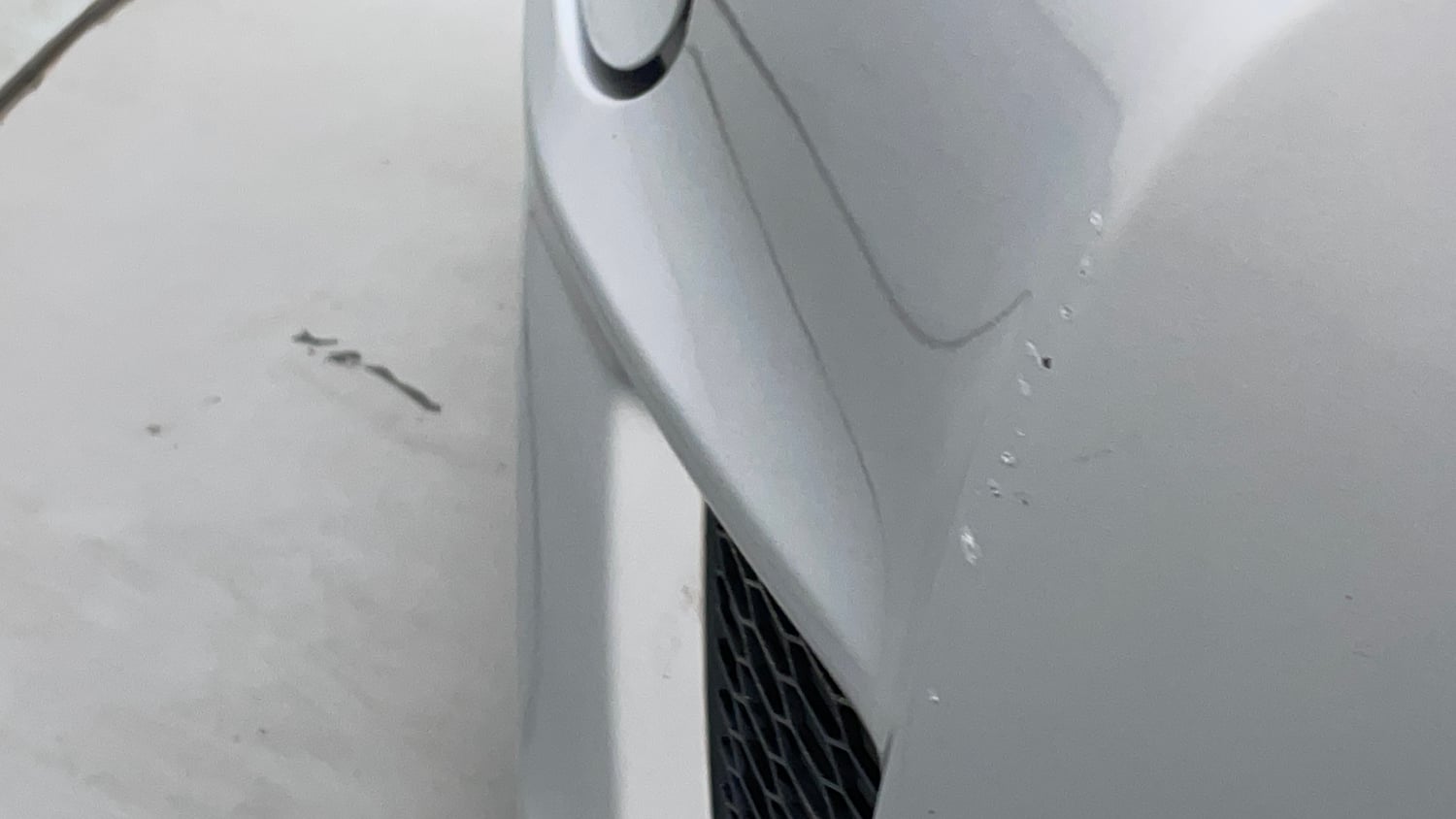 Used 2015 Honda Jazz V AT Petrol Petrol Automatic dents MINOR SCRATCH