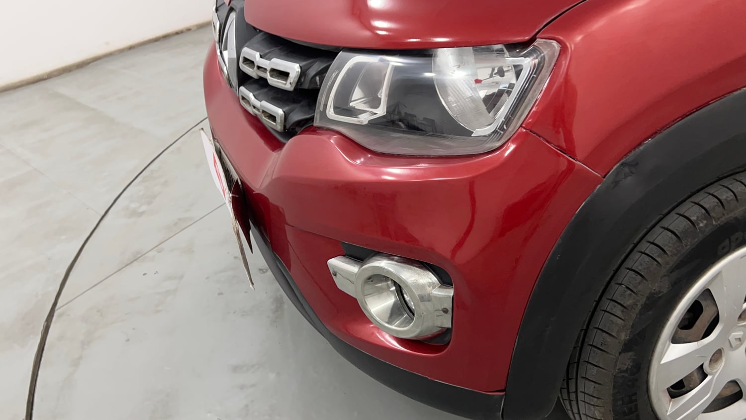 Used 2017 Renault Kwid RXT Petrol Manual dents MINOR DENT