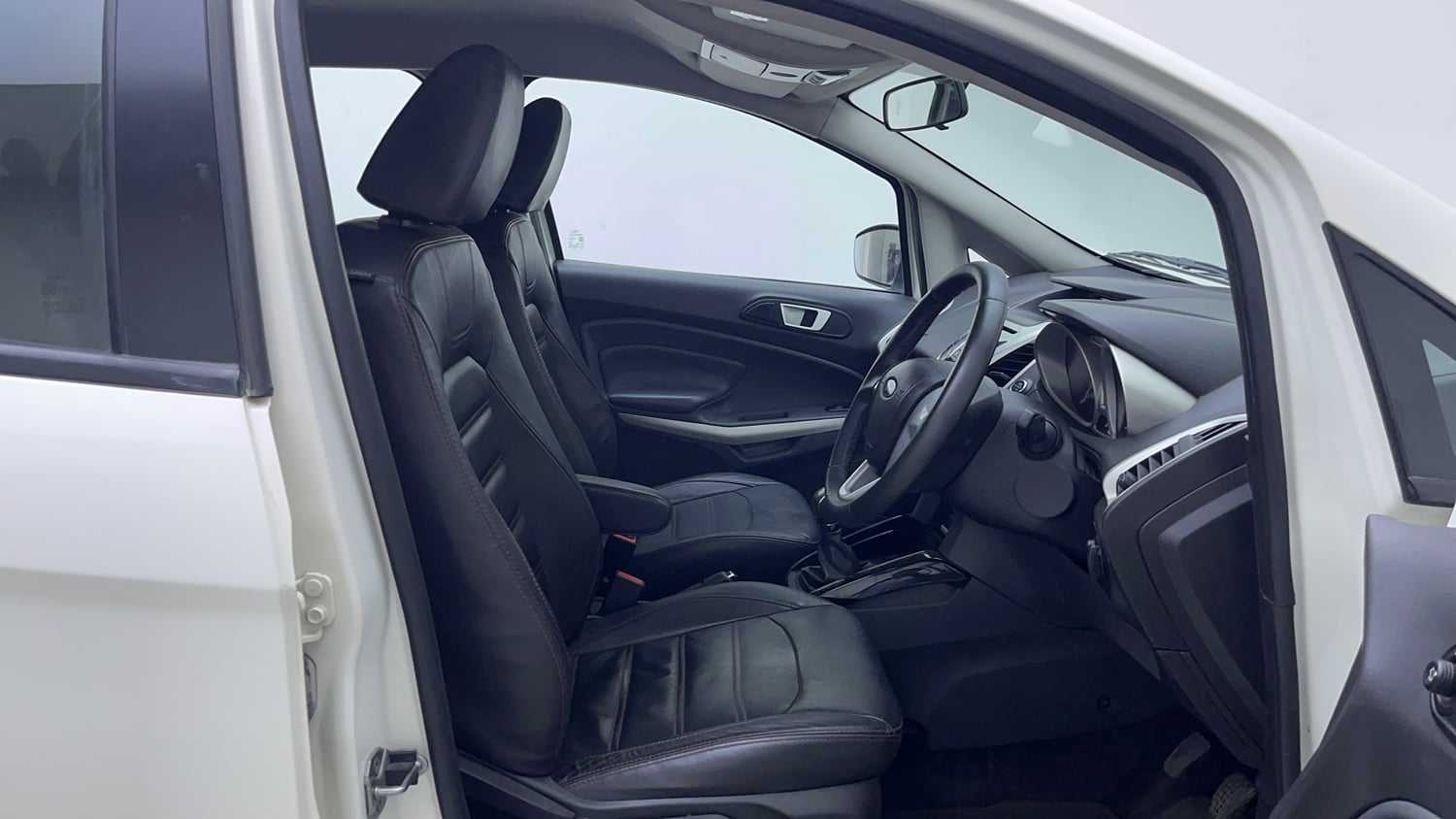 Used 2015 Ford EcoSport Titanium 1.5 TDCi (Opt) Diesel Manual interior RIGHT SIDE FRONT DOOR CABIN VIEW