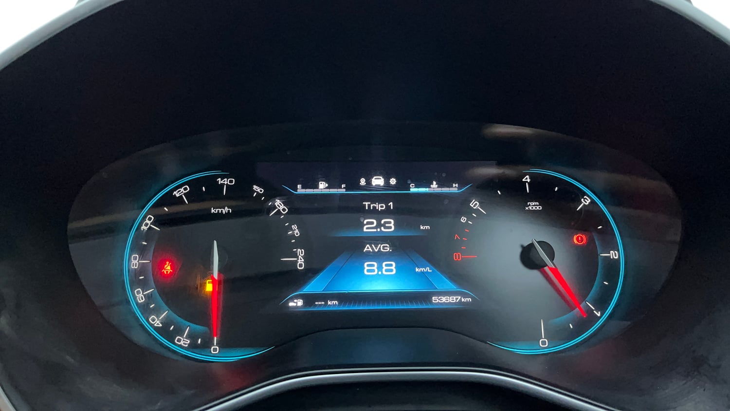 Used 2022 MG Motors Hector Plus Sharp 2.0 Diesel Turbo MT 6-STR Diesel Manual interior CLUSTERMETER VIEW
