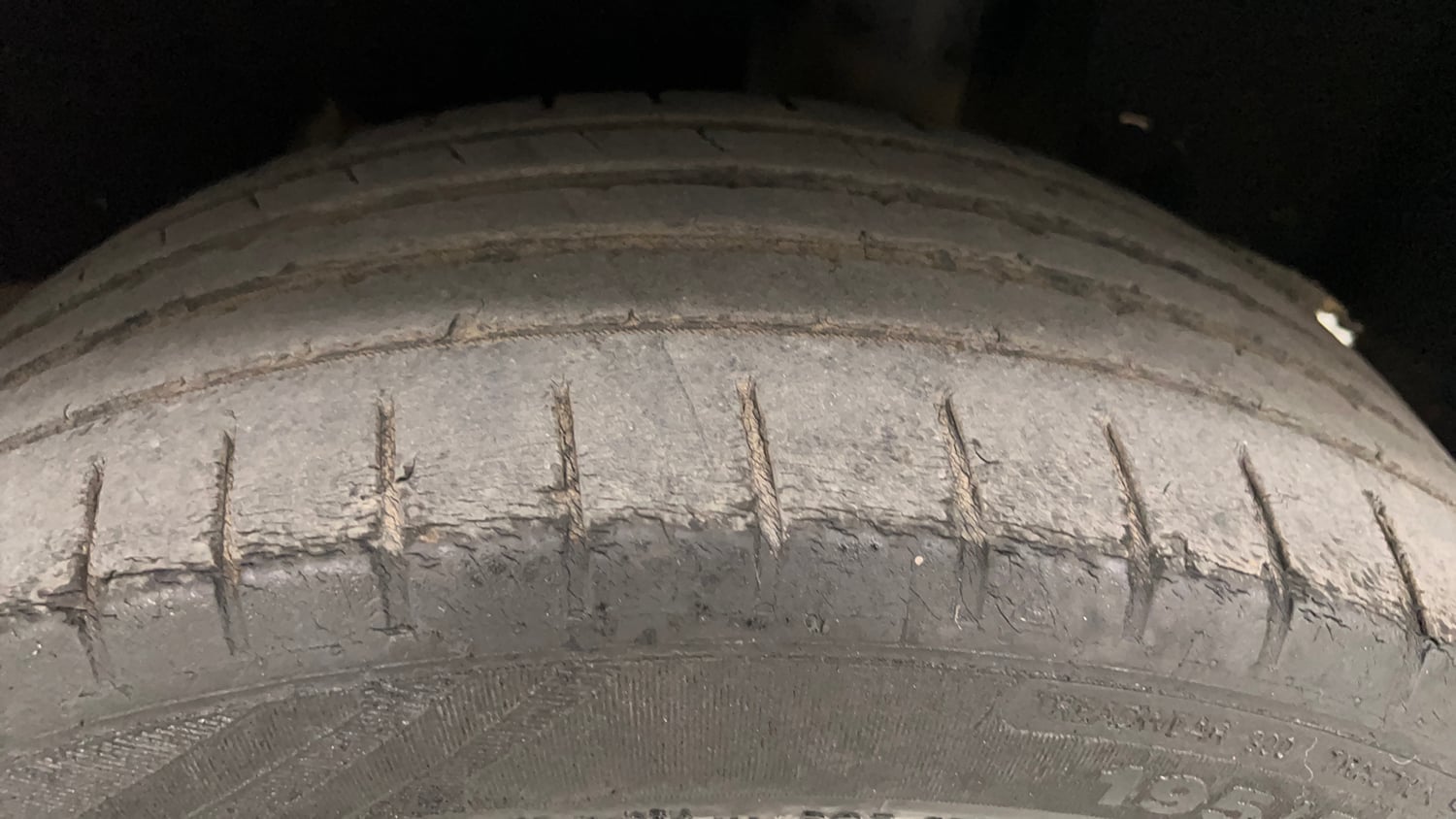 Used 2021 Maruti Suzuki Baleno Zeta Petrol Manual tyres LEFT REAR TYRE TREAD VIEW