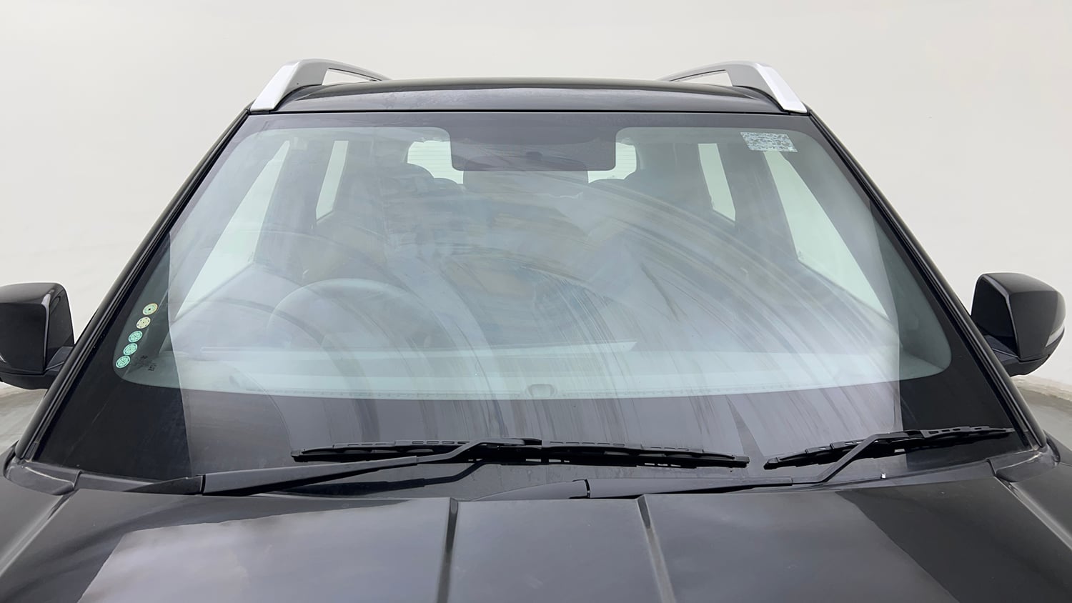 Used 2026 Hyundai Venue 1.2 Kappa Petrol MT HX5 Petrol Manual exterior FRONT WINDSHIELD VIEW