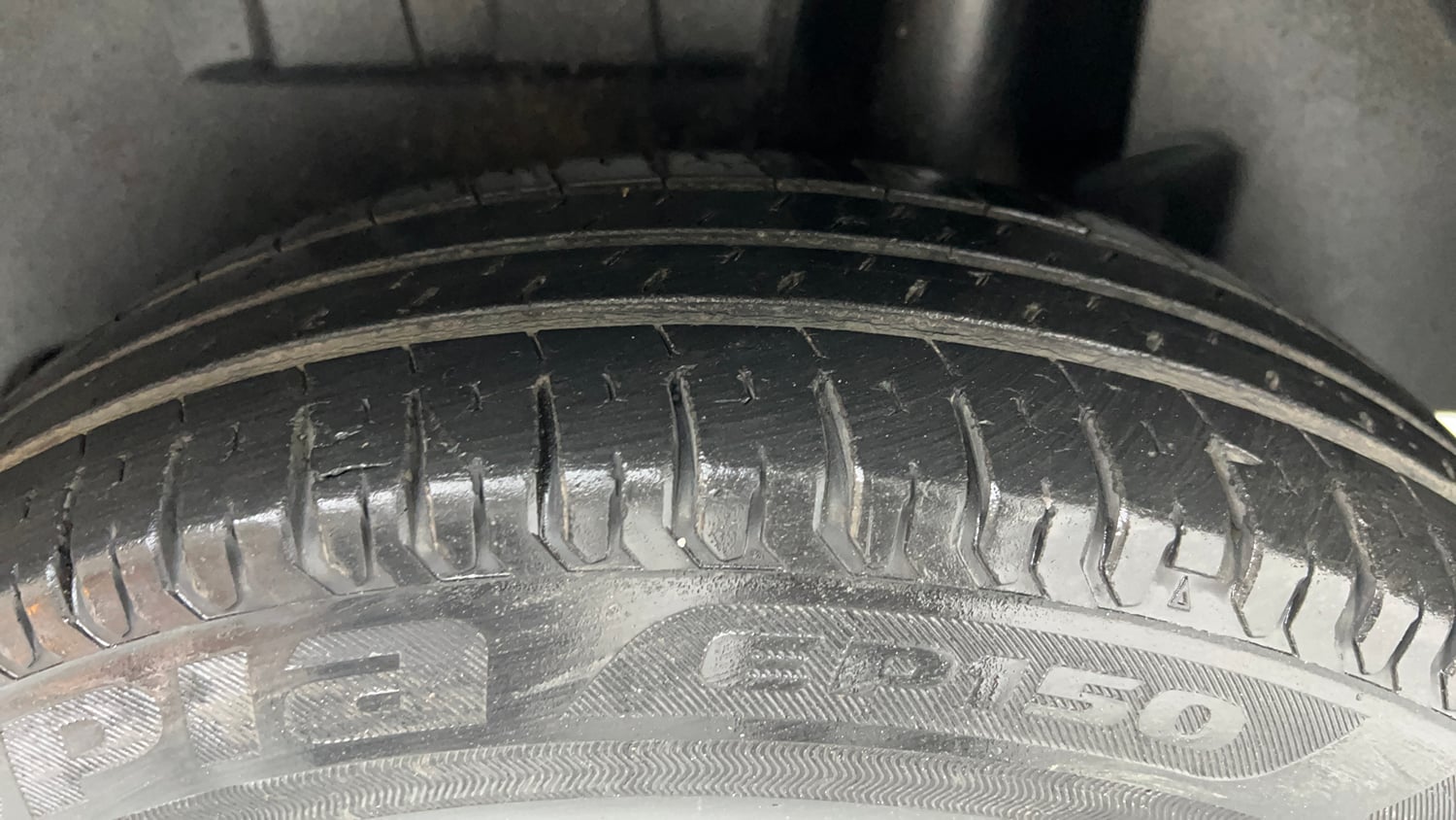 Used 2018 Maruti Suzuki Dzire VXi AMT Petrol Automatic tyres LEFT REAR TYRE TREAD VIEW