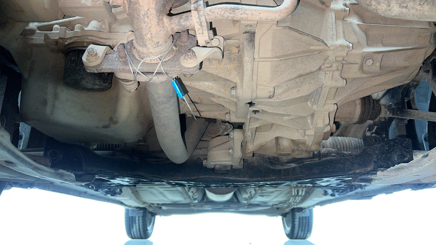 Used 2023 Toyota Glanza G Petrol Manual extra FRONT LEFT UNDERBODY VIEW
