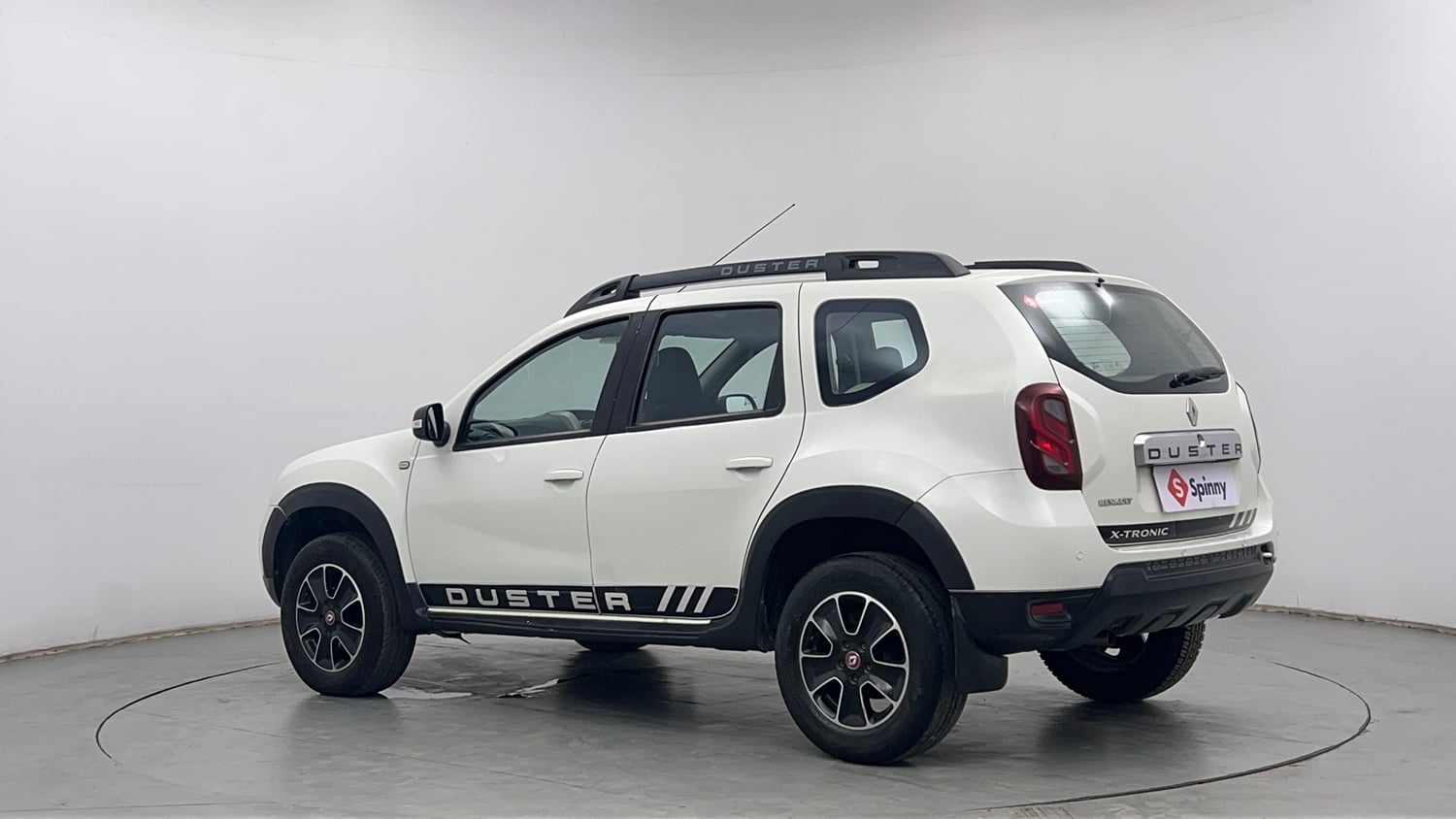 Used 2017 Renault Duster RXS CVT Petrol Automatic exterior LEFT REAR CORNER VIEW