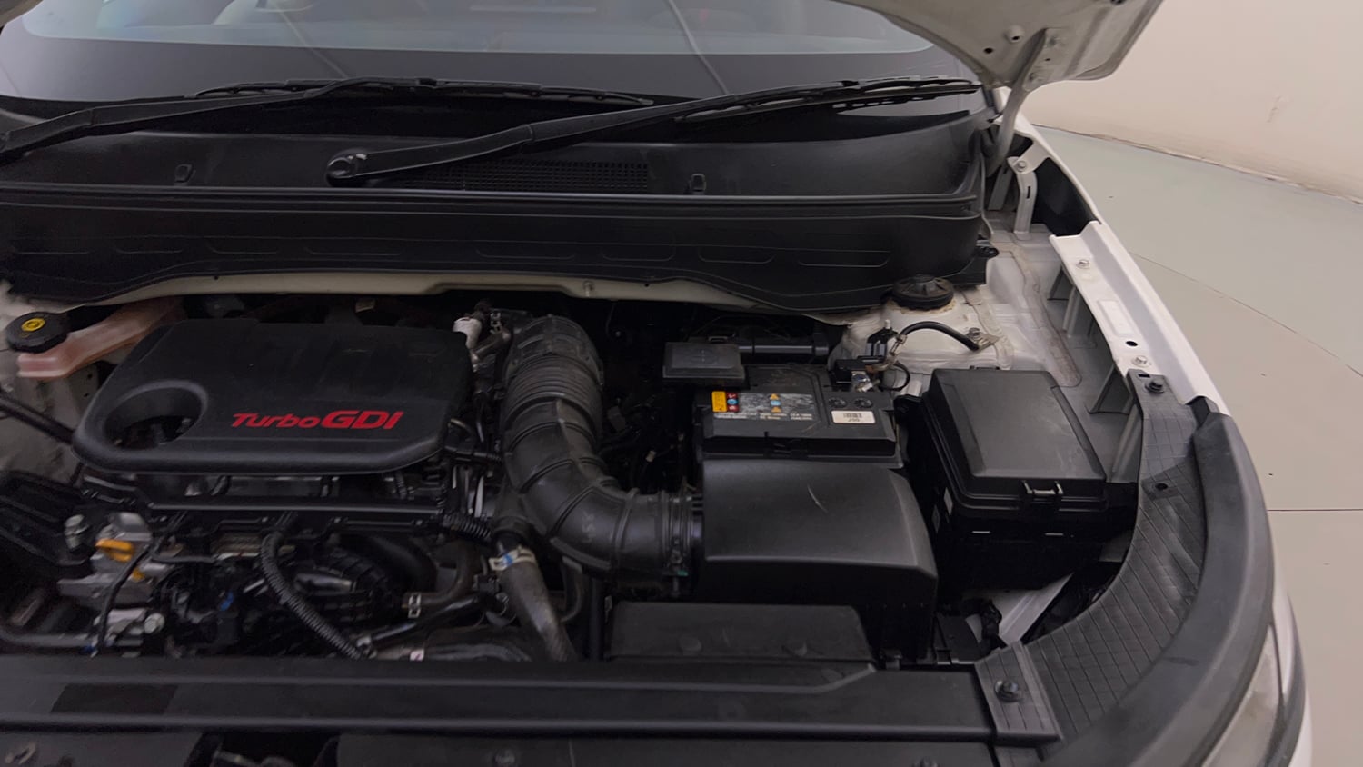 Used 2023 Hyundai Venue N-Line N6 DCT Dual Tone Petrol Automatic engine ENGINE LEFT SIDE HINGE & APRON VIEW