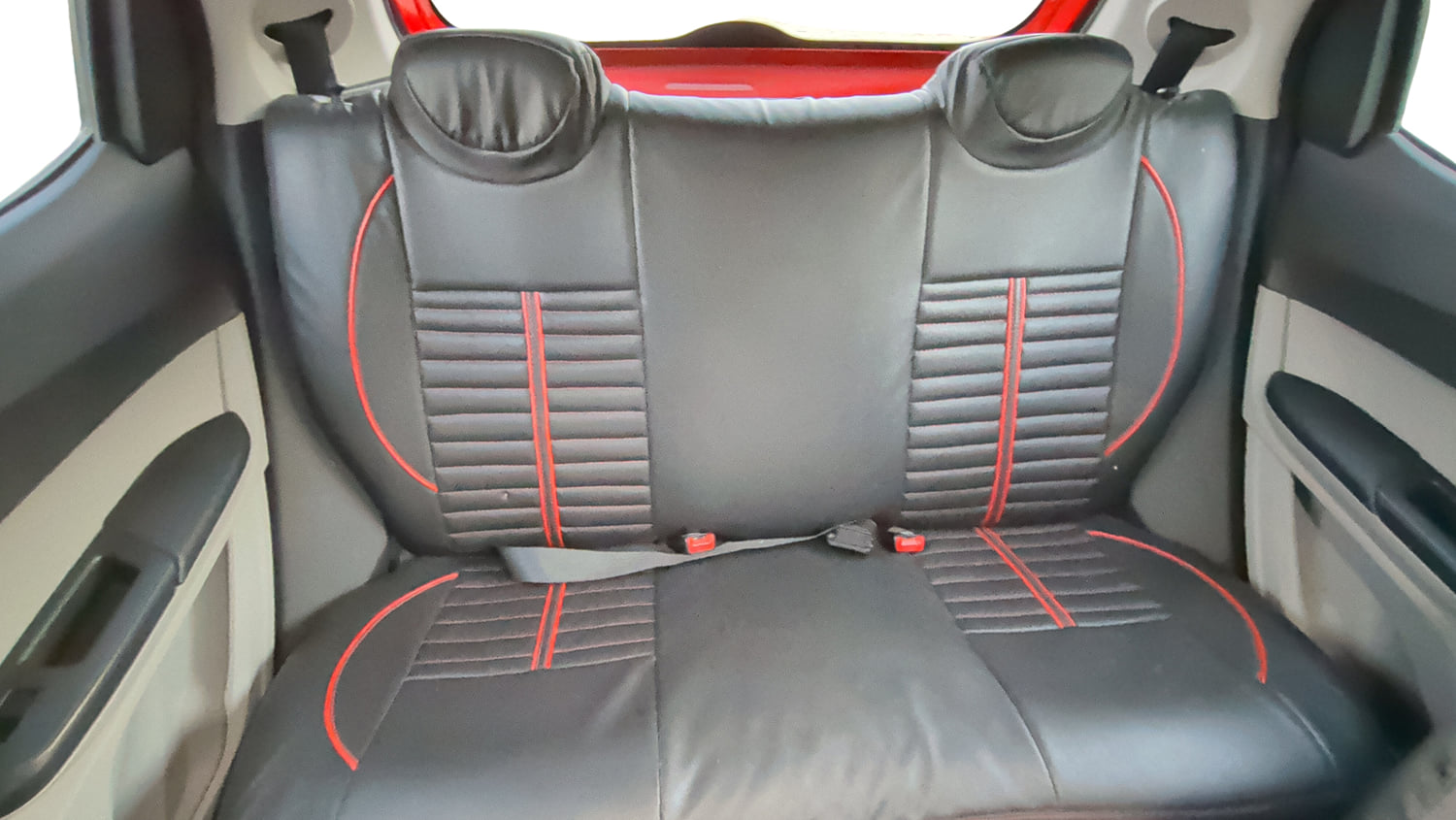 Used 2021 Tata Tiago XT Petrol Manual interior REAR SEAT CONDITION VIEW