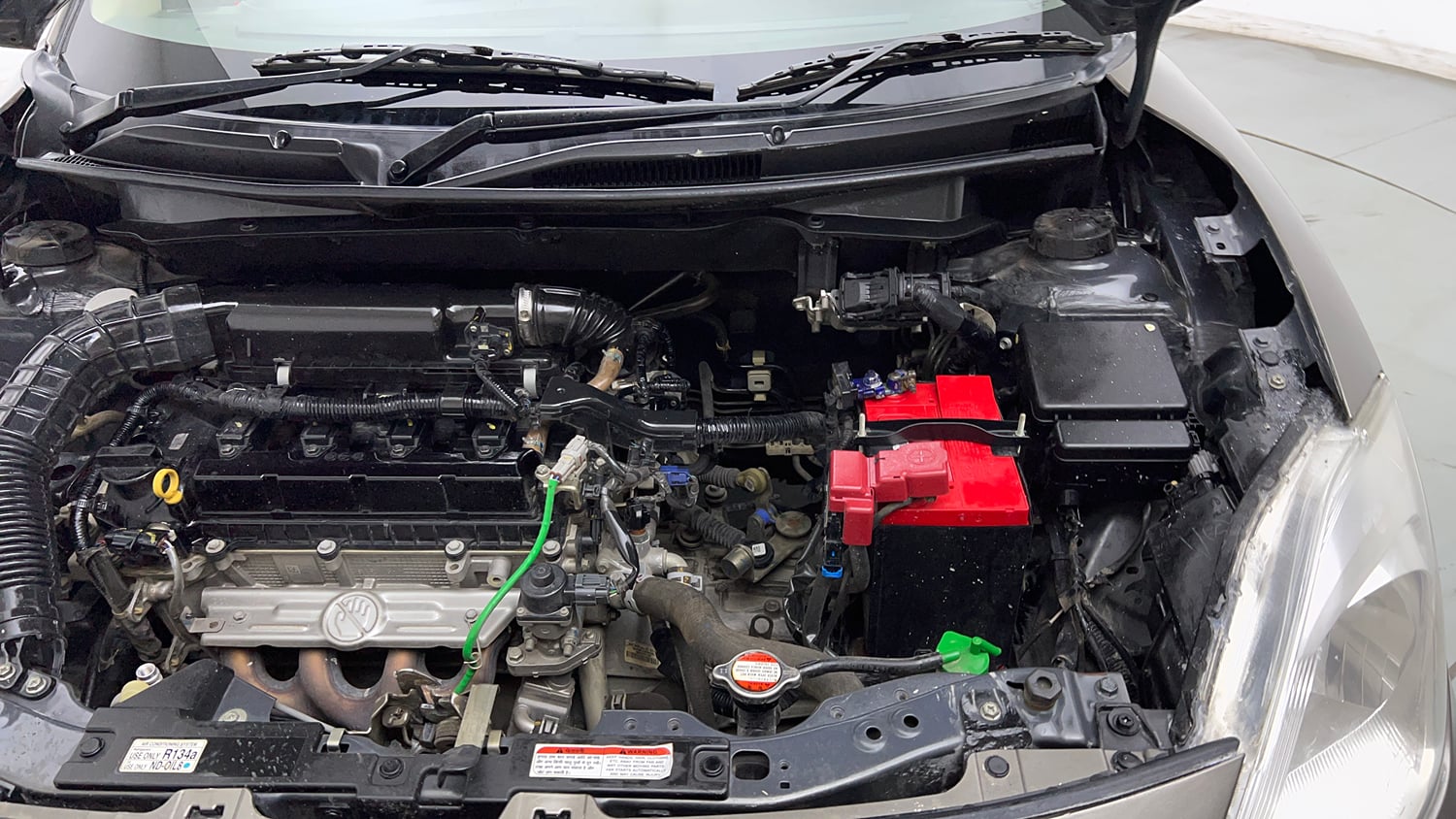 Used 2020 Maruti Suzuki Dzire VXi Petrol Manual engine ENGINE LEFT SIDE VIEW