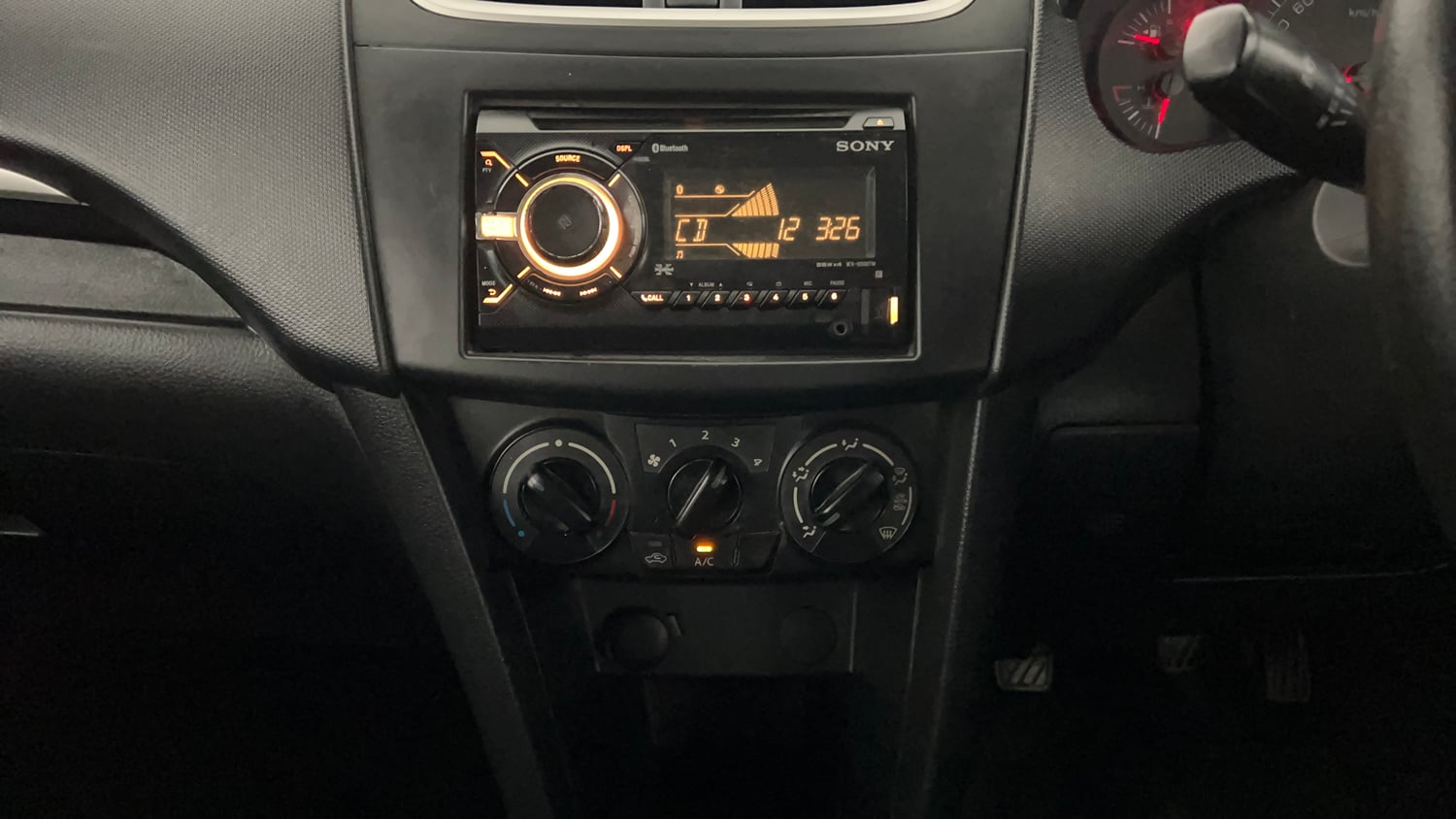 Used 2017 Maruti Suzuki Swift LXi Petrol Manual interior MUSIC SYSTEM & AC CONTROL VIEW
