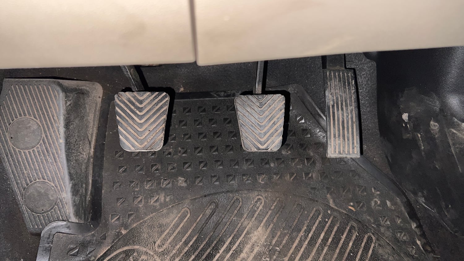 Used 2012 Hyundai i20 Sportz 1.2 Petrol Manual interior PEDALS VIEW