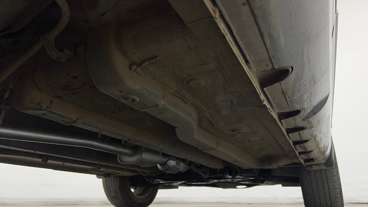 Used 2023 Hyundai Creta SX 1.5 Petrol Petrol Manual extra REAR RIGHT UNDERBODY VIEW