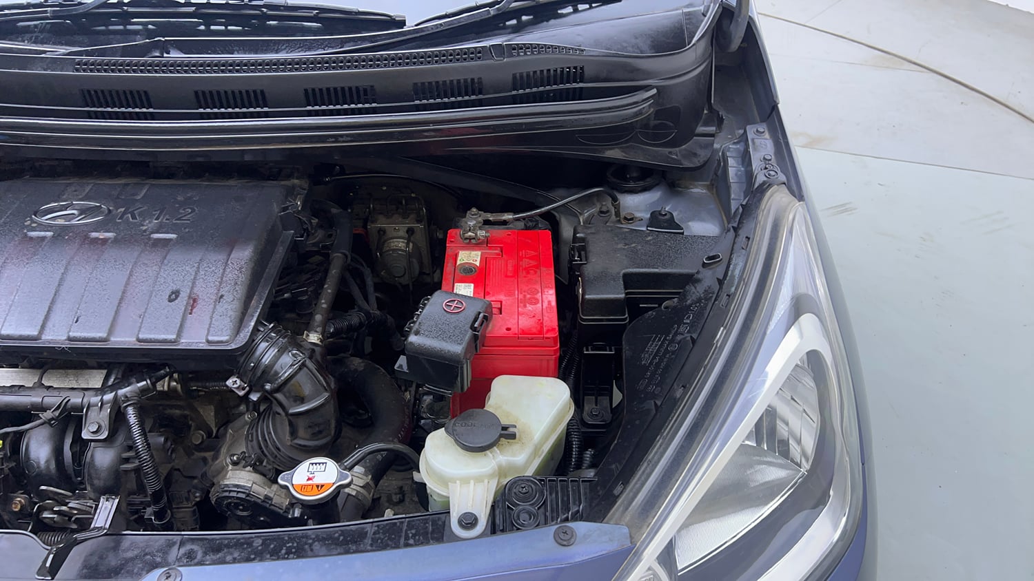 Used 2015 Hyundai Xcent SX 1.2 Petrol Manual engine ENGINE LEFT SIDE VIEW