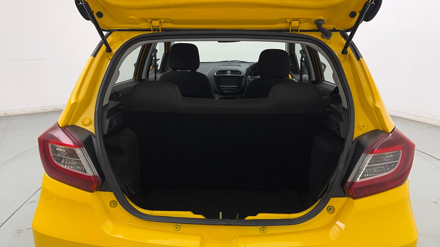 Used 2020 Tata Tiago XZA Plus Petrol Automatic interior DICKY INSIDE VIEW