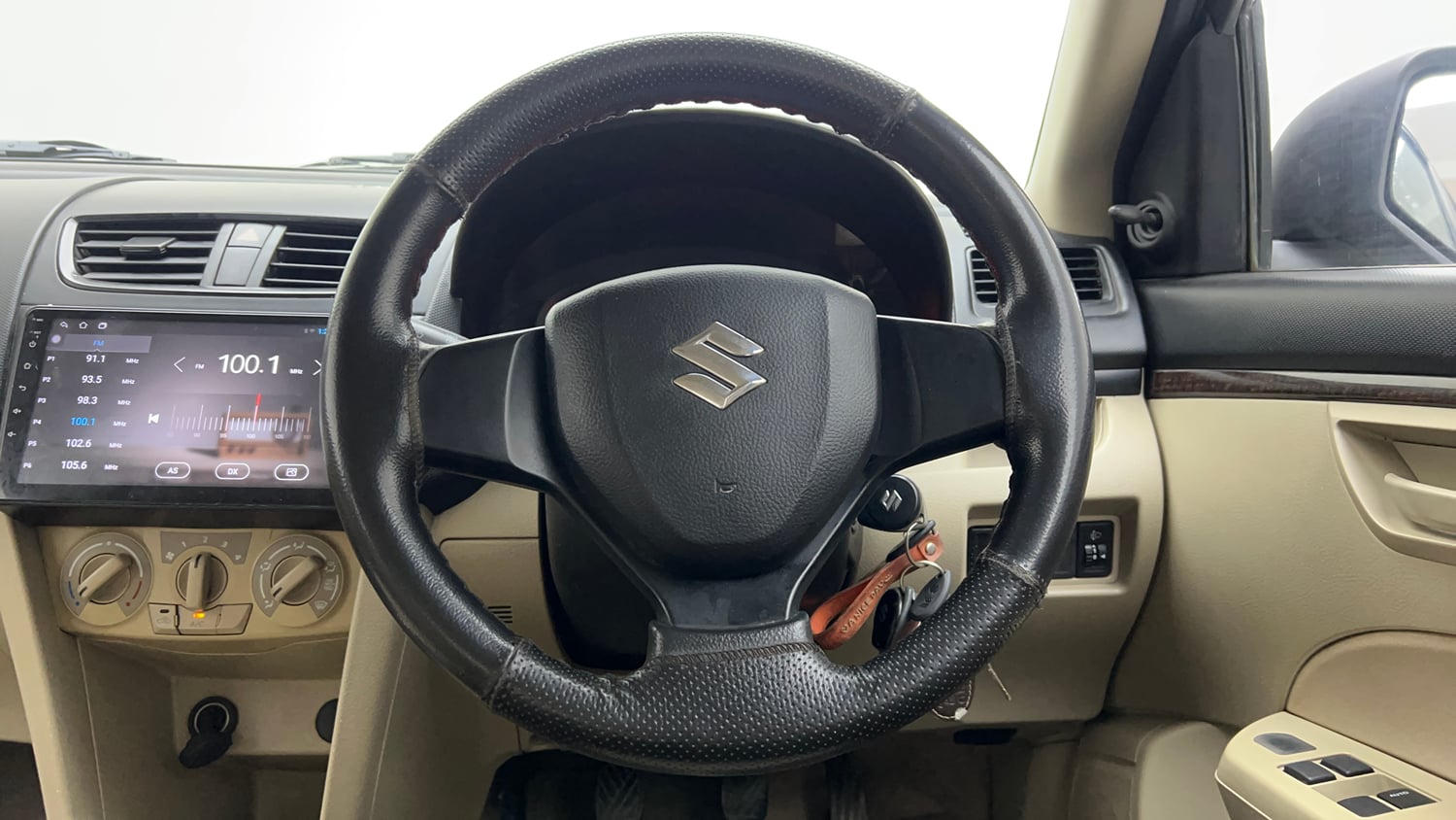 Used 2015 Maruti Suzuki Swift Dzire LXI (O) Petrol Manual interior STEERING VIEW