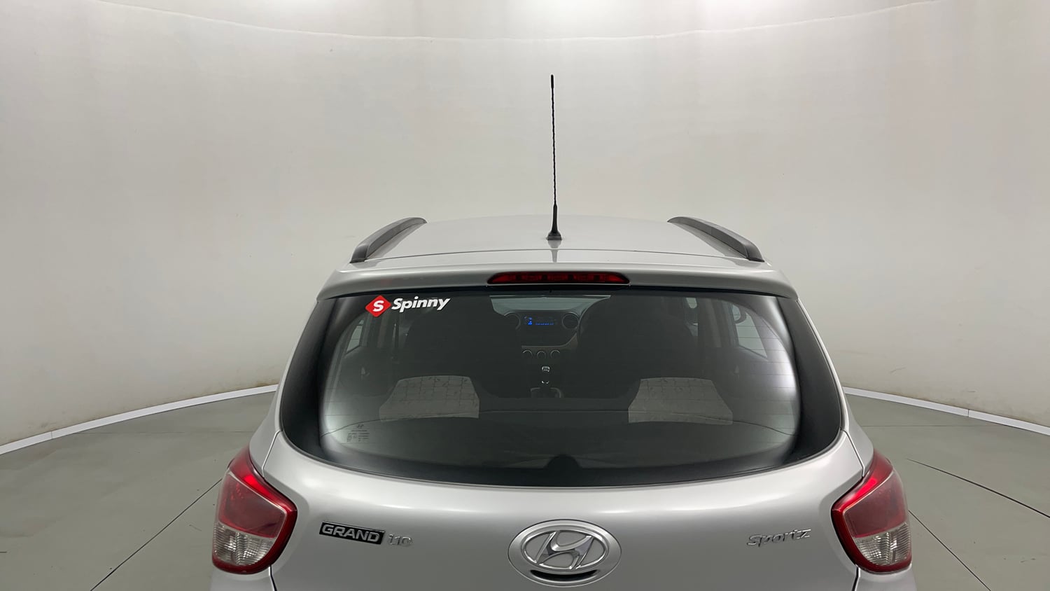 Used 2017 Hyundai Grand i10 Sportz 1.2 Kappa VTVT Petrol Manual exterior BACK WINDSHIELD VIEW