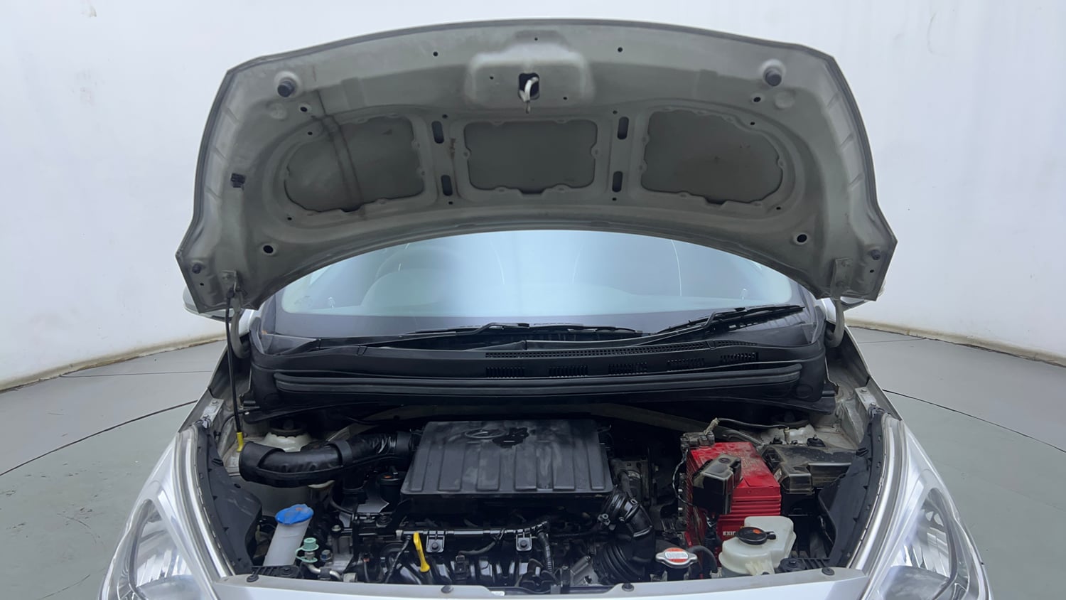 Used 2018 Hyundai Grand i10 Asta 1.2 Kappa VTVT Petrol Manual engine ENGINE & BONNET OPEN FRONT VIEW