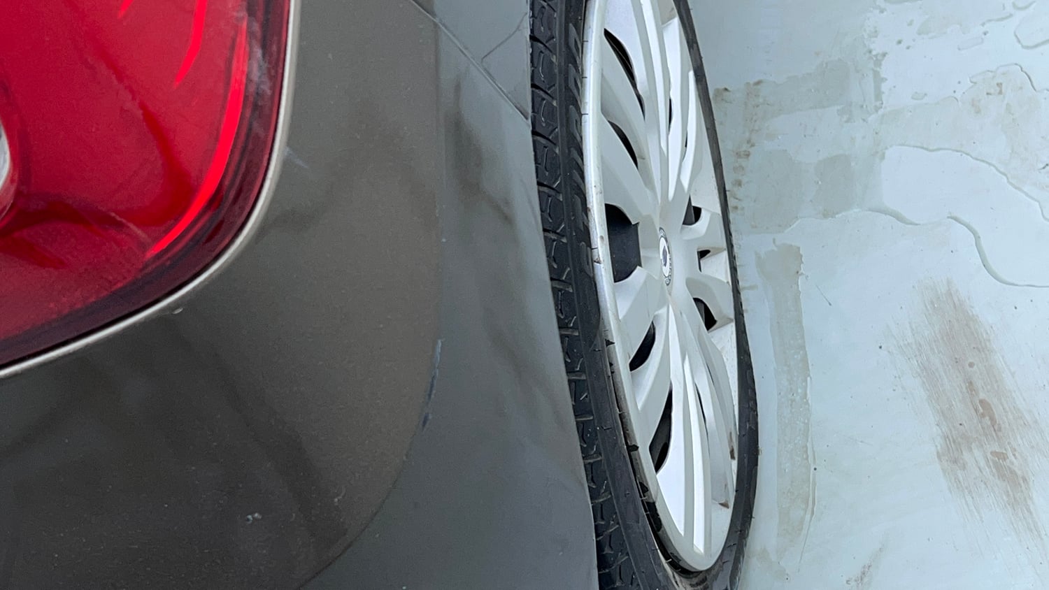 Used 2014 Maruti Suzuki Wagon R VXI Petrol Manual dents MINOR SCRATCH