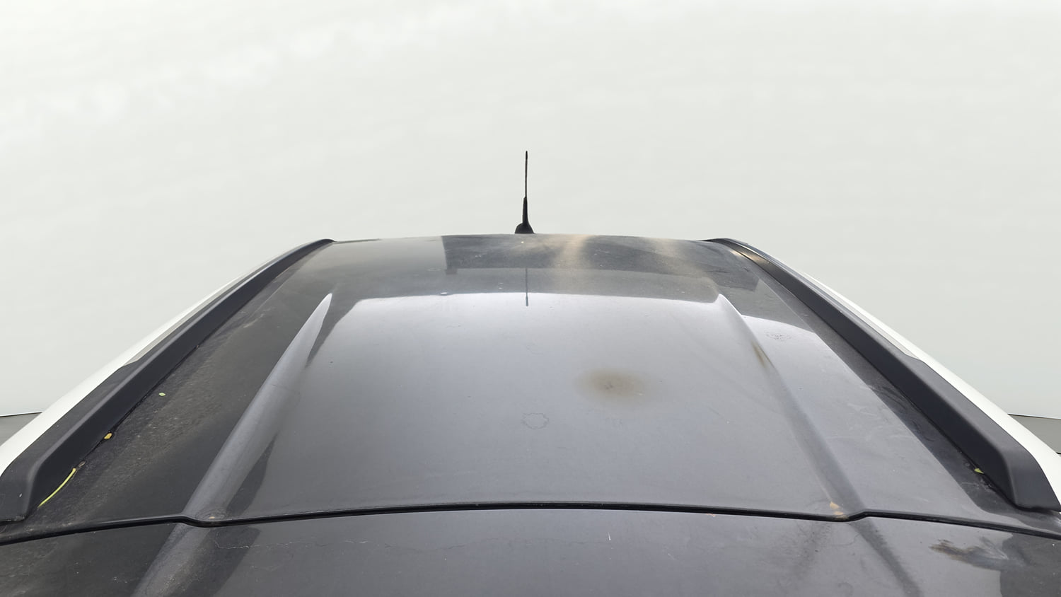 Used 2020 Tata Altroz XZ Petrol Petrol Manual exterior EXTERIOR ROOF VIEW