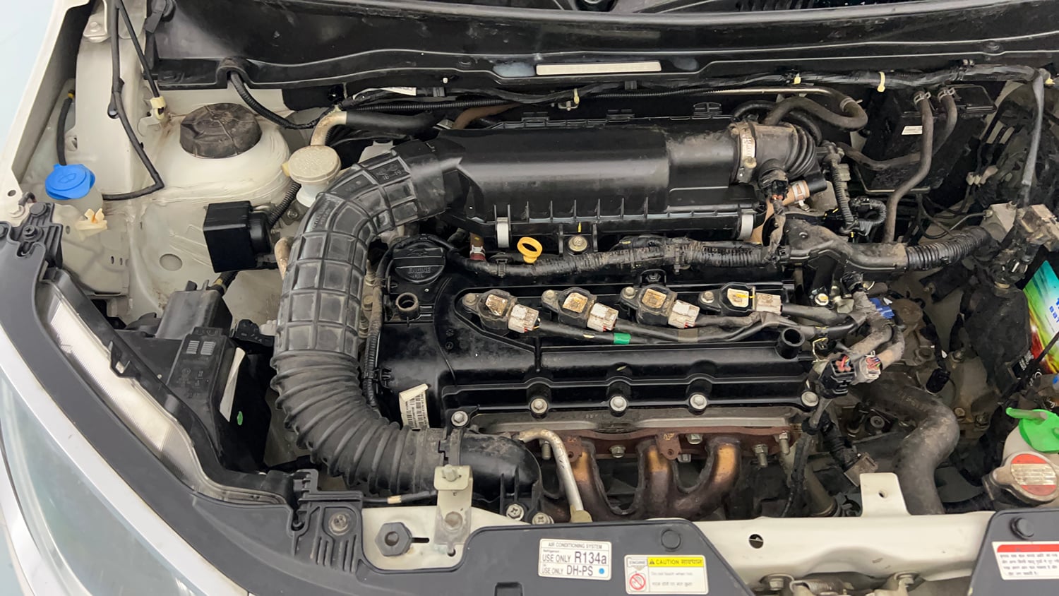 Used 2023 Maruti Suzuki Ignis Zeta 1.2 MT Petrol Manual engine ENGINE RIGHT SIDE VIEW