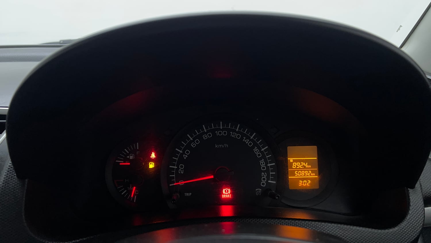 Used 2017 Maruti Suzuki Swift Lxi (O) Petrol Manual interior CLUSTERMETER VIEW