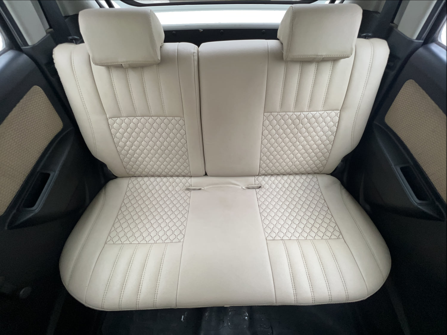 Used 2018 Maruti Suzuki Wagon R LXI Petrol Manual interior REAR SEAT CONDITION VIEW