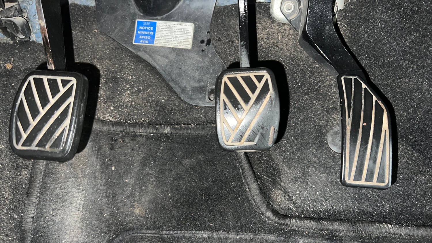 Used 2017 Maruti Suzuki Swift LXi Petrol Manual interior PEDALS VIEW
