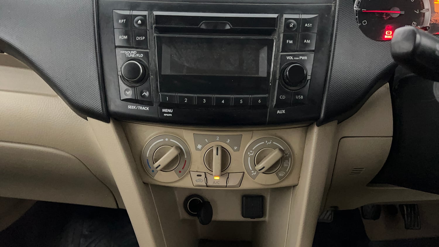 Used 2015 Maruti Suzuki Swift Dzire VXI Petrol Manual interior MUSIC SYSTEM & AC CONTROL VIEW