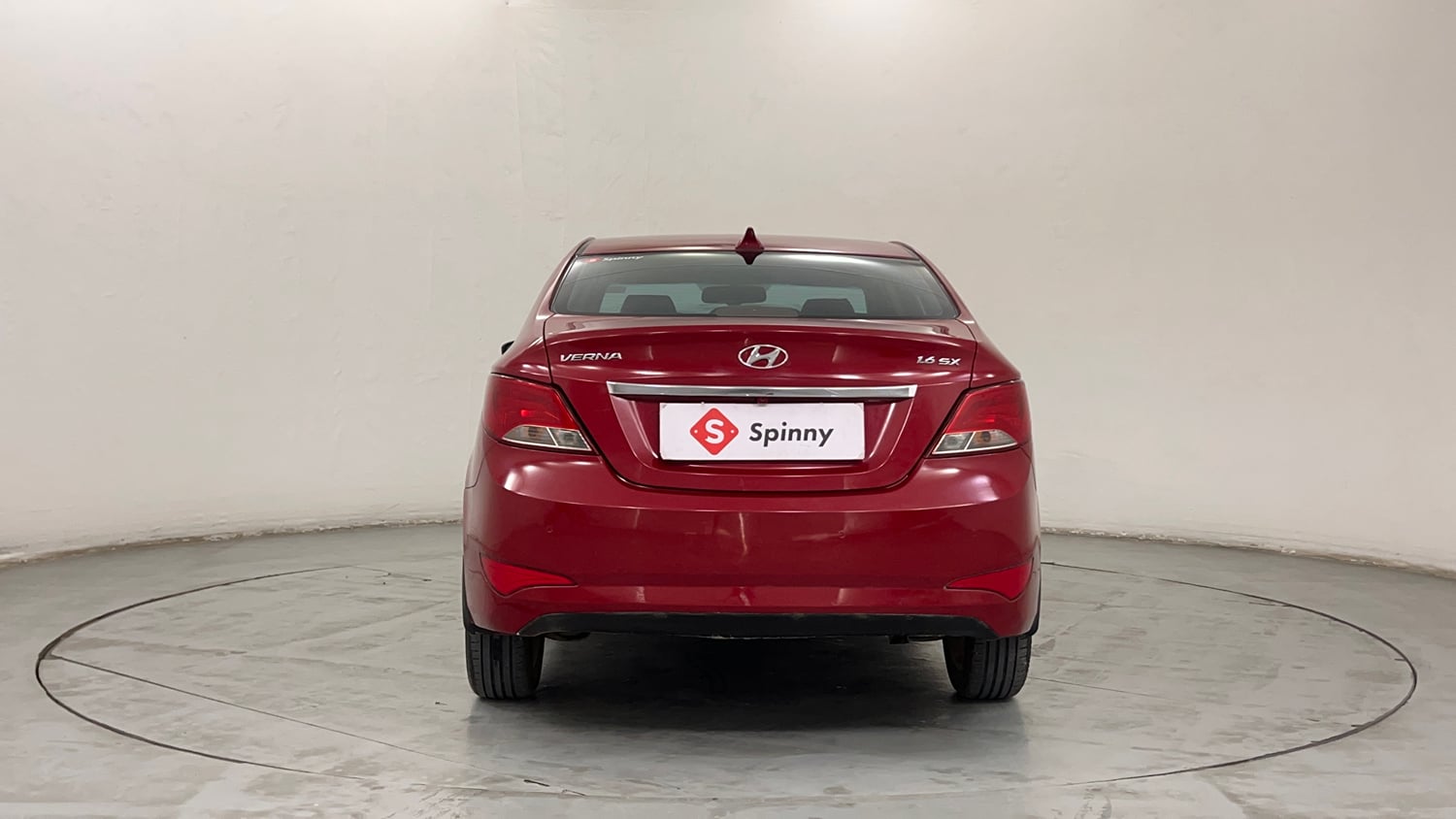 Used 2016 Hyundai Verna 1.6 CRDI SX Diesel Manual exterior BACK VIEW