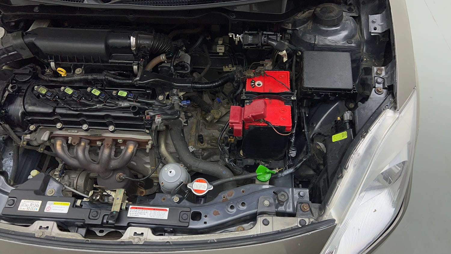 Used 2021 Maruti Suzuki Swift LXi Petrol Manual engine ENGINE LEFT SIDE VIEW