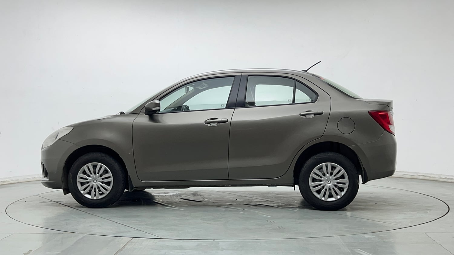 Used 2020 Maruti Suzuki Dzire VXi Petrol Manual exterior LEFT SIDE VIEW