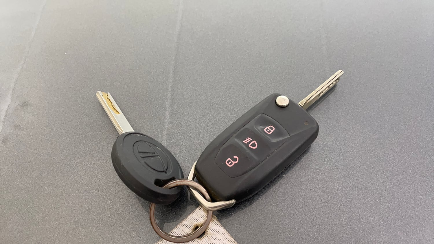 Used 2021 Tata Nexon XM (S) Petrol Manual extra CAR KEY VIEW