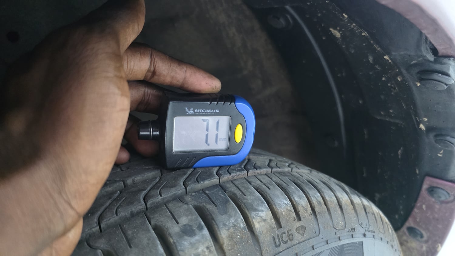 Used 2019 Maruti Suzuki Ciaz Delta Hybrid 1.5 Petrol Manual tyres LEFT FRONT TYRE TREAD VIEW