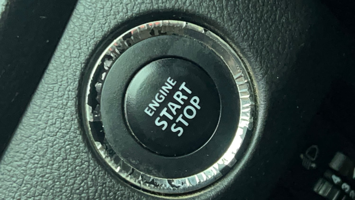 Used 2018 Maruti Suzuki Baleno Zeta 1.2 AT Petrol Automatic top_features Keyless start