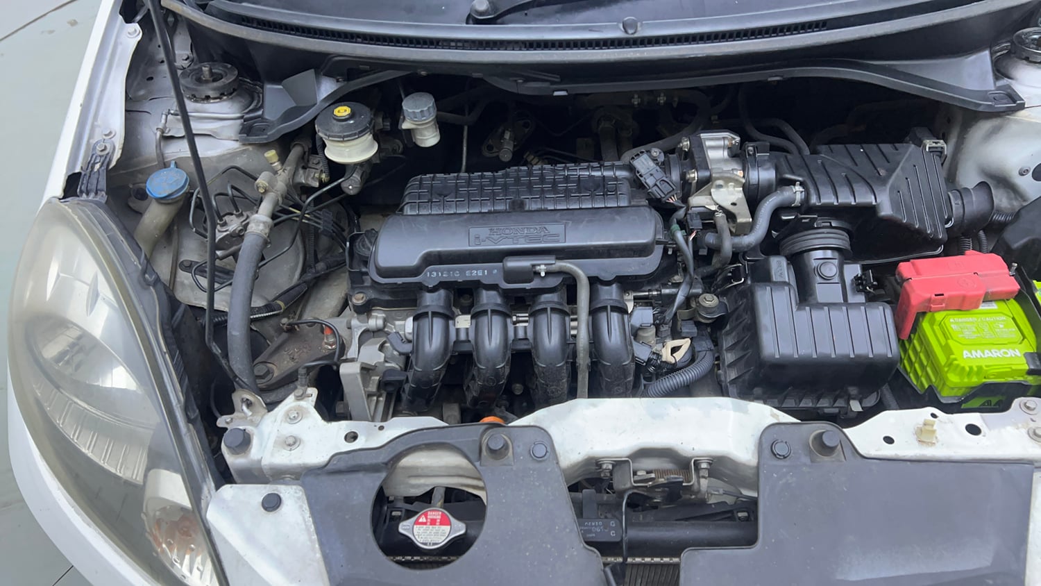 Used 2014 Honda Brio S MT Petrol Manual engine ENGINE RIGHT SIDE VIEW