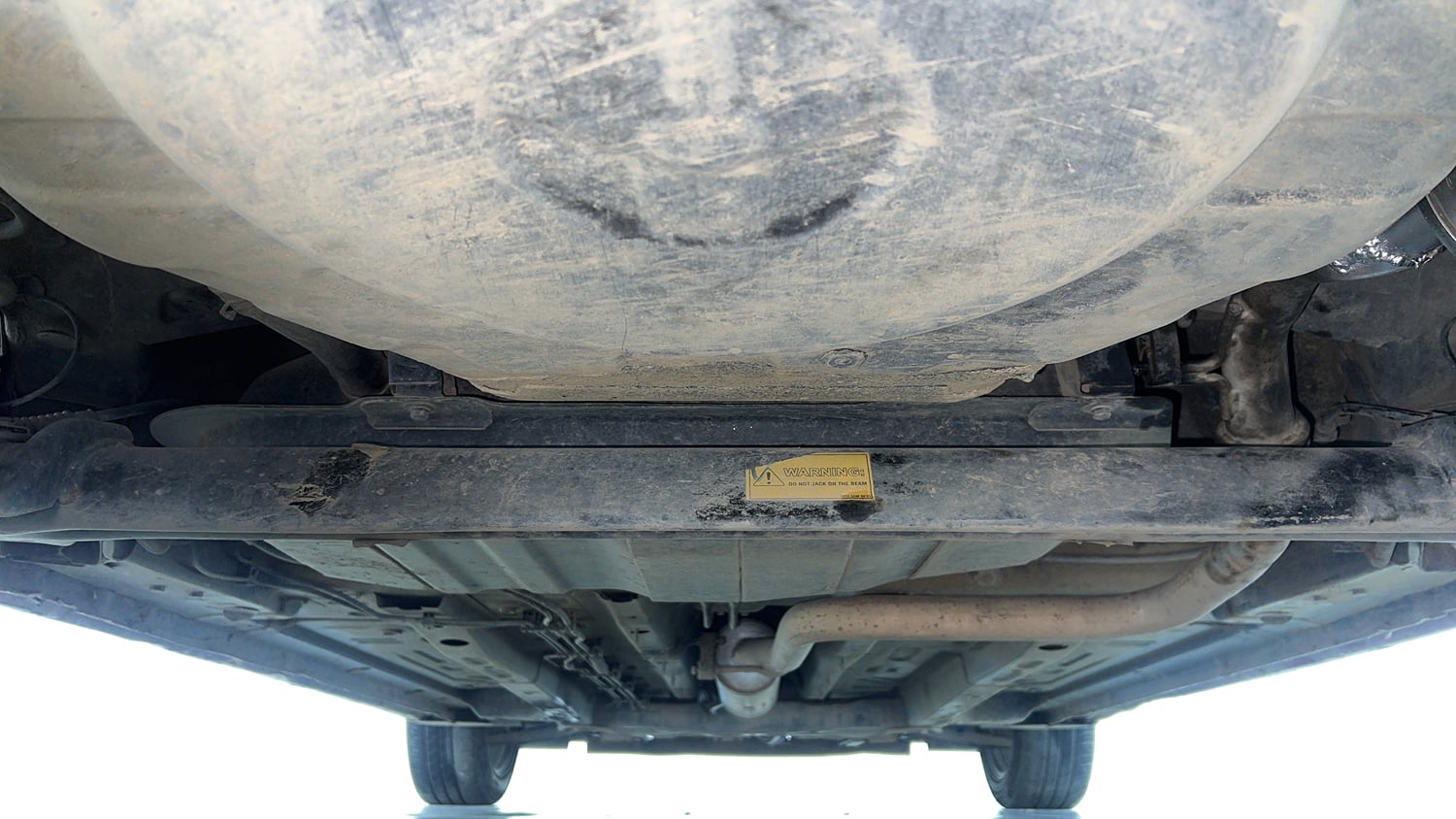 Used 2021 Tata Altroz XZ Petrol Petrol Manual extra REAR UNDERBODY VIEW (TAKEN FROM REAR)
