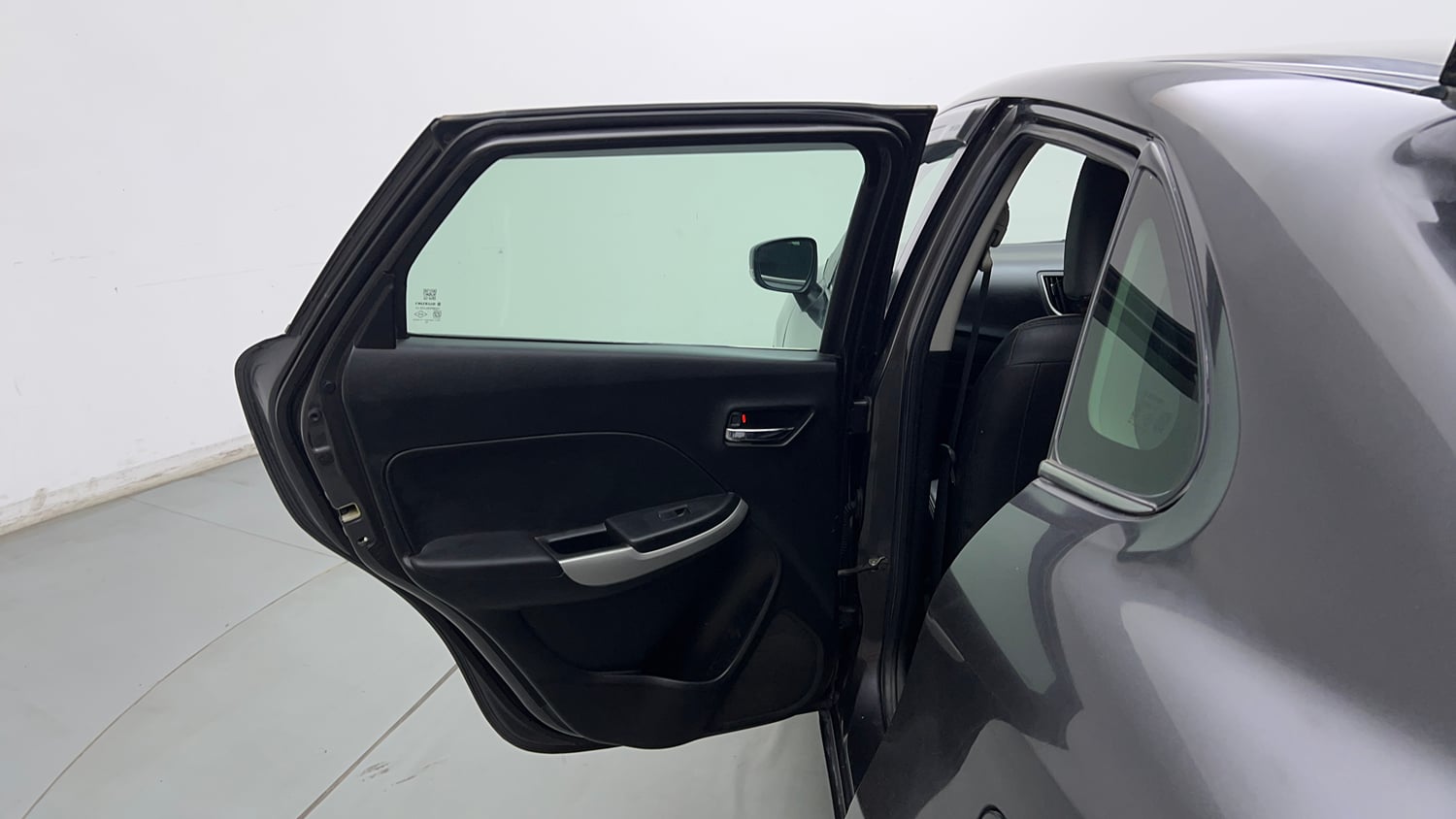Used 2018 Maruti Suzuki Baleno Zeta 1.2 Petrol Manual interior LEFT REAR DOOR OPEN VIEW