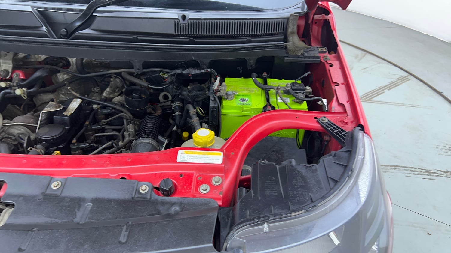 Used 2020 Mahindra TUV300 T4 Plus Diesel Manual engine ENGINE LEFT SIDE VIEW