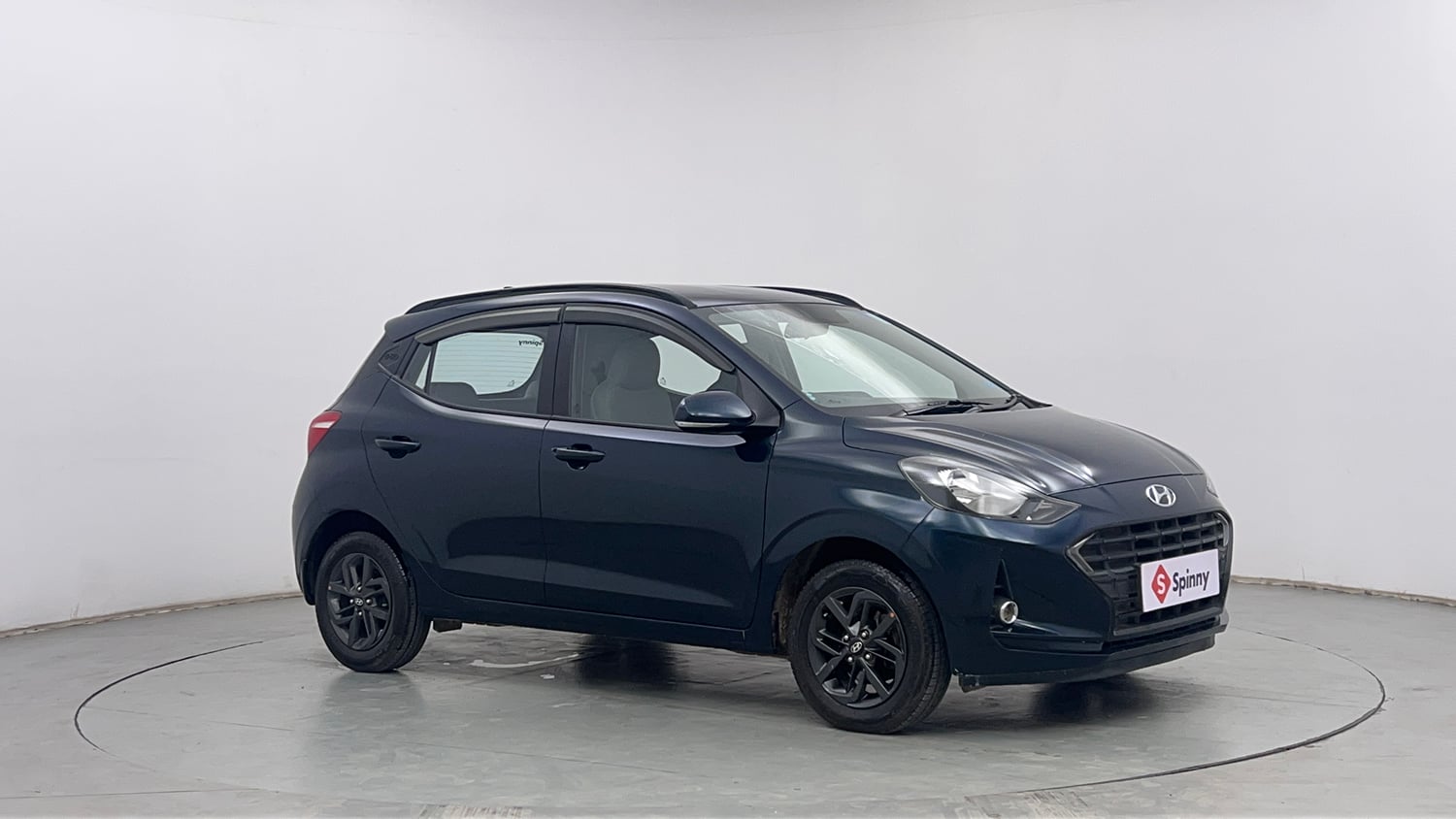 Used 2022 Hyundai Grand i10 Nios Sportz 1.2 Kappa VTVT Petrol Manual exterior RIGHT FRONT CORNER VIEW