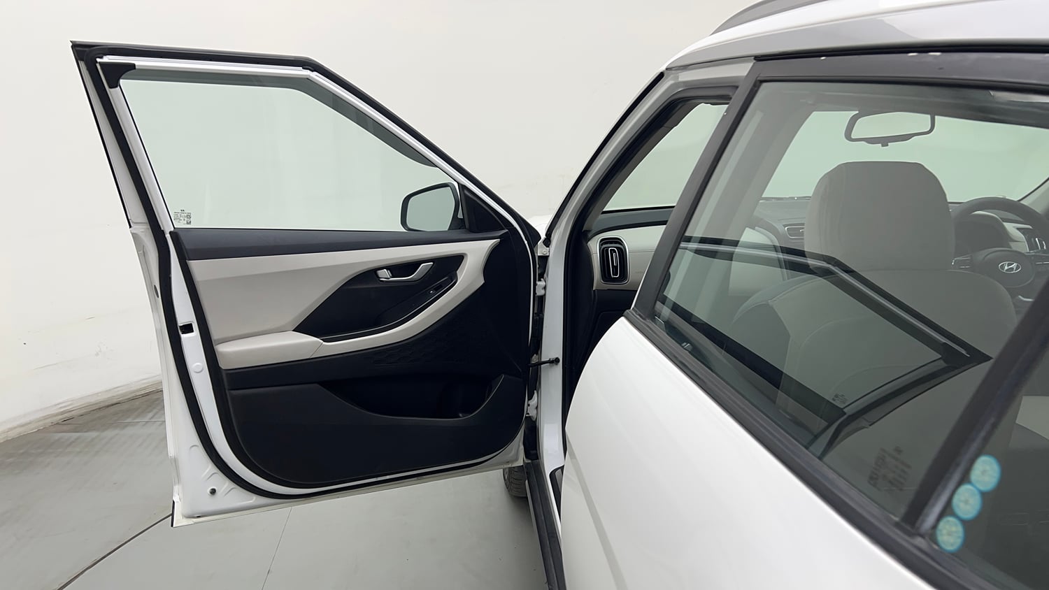 Used 2023 Hyundai Creta SX 1.5 Petrol Petrol Manual interior LEFT FRONT DOOR OPEN VIEW