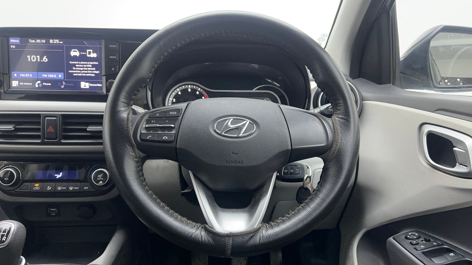Used 2022 Hyundai Grand i10 Nios Sportz 1.2 Kappa VTVT Petrol Manual interior STEERING VIEW