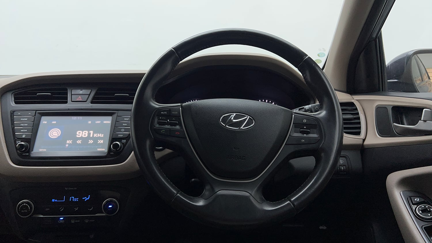 Used 2017 Hyundai Elite i20 Asta 1.2 (O) Petrol Manual interior STEERING VIEW