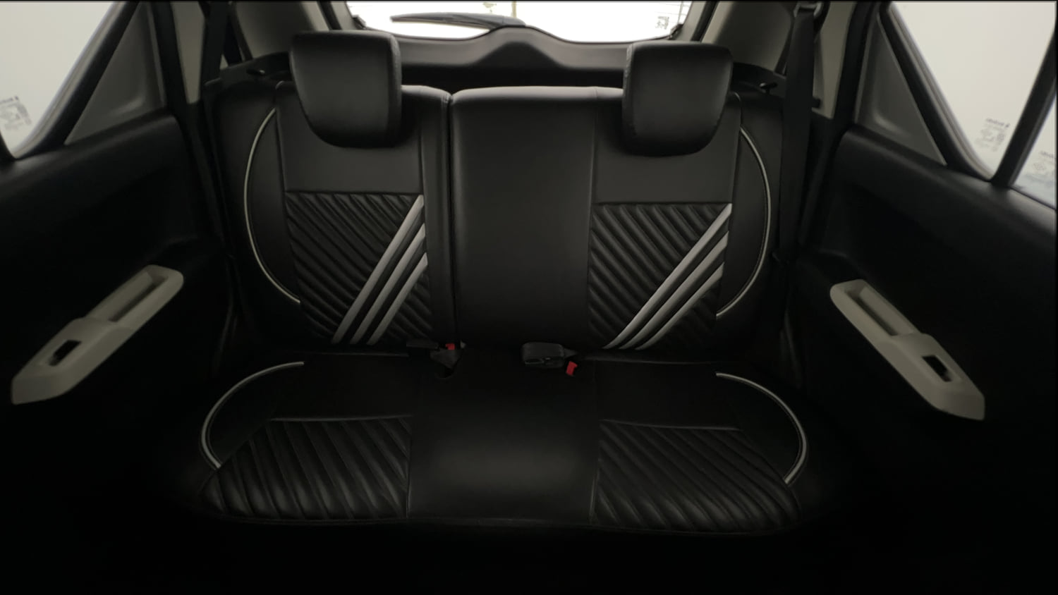 Used 2023 Maruti Suzuki Ignis Zeta 1.2 MT Petrol Manual interior REAR SEAT CONDITION VIEW