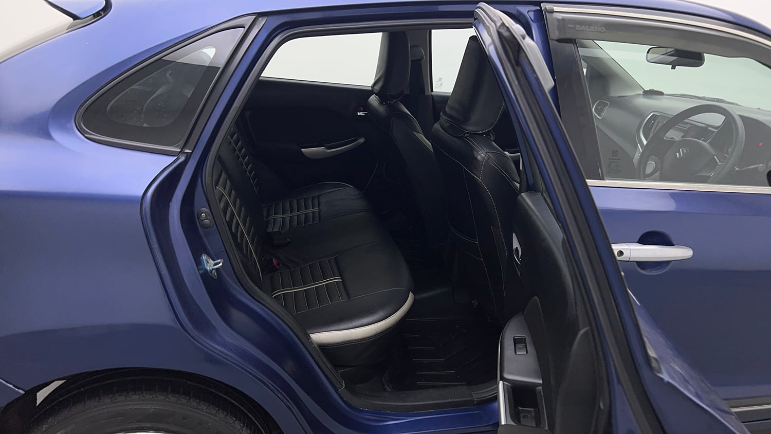 Used 2018 Maruti Suzuki Baleno Delta 1.2 Petrol Manual interior RIGHT SIDE REAR DOOR CABIN VIEW