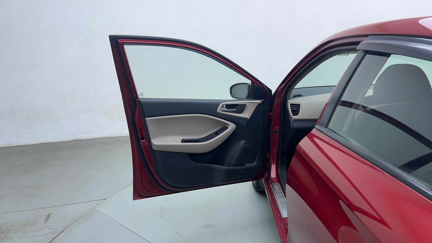Used 2018 Hyundai Elite i20 Asta 1.2 (O) Petrol Manual interior LEFT FRONT DOOR OPEN VIEW