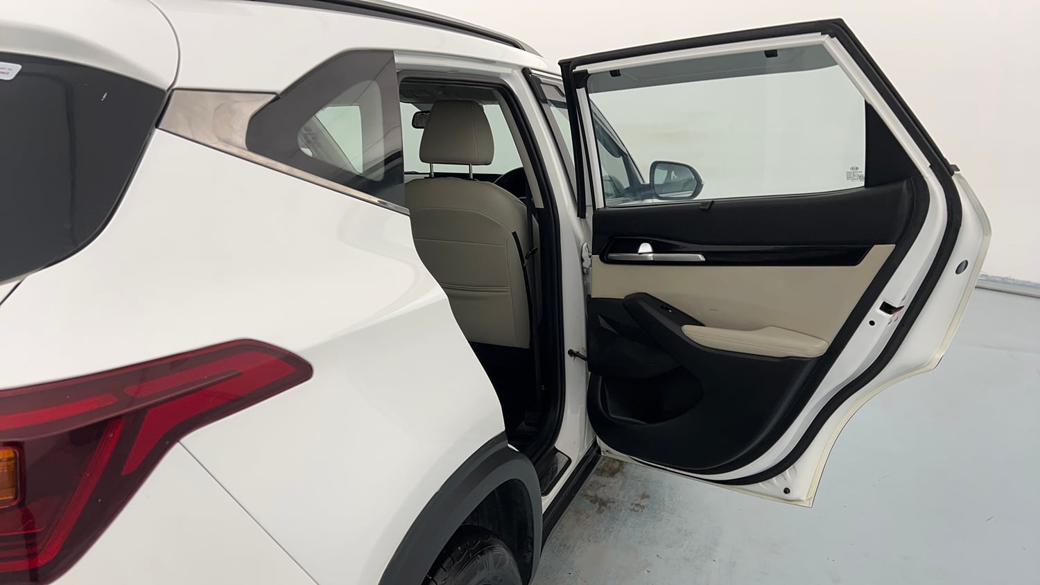 Used 2020 Kia Seltos HTX 1.5 Petrol Manual interior RIGHT REAR DOOR OPEN VIEW