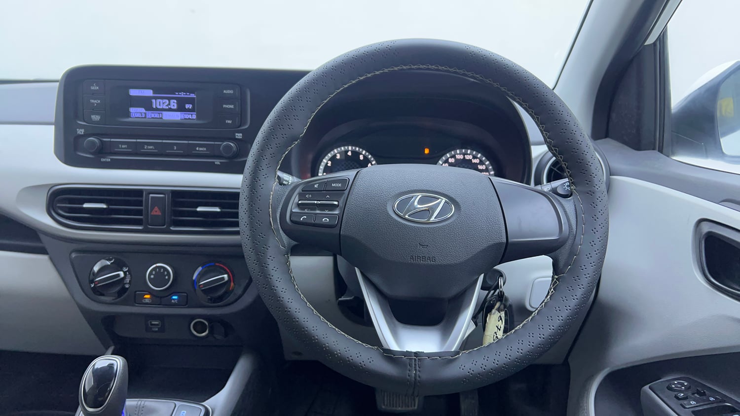 Used 2022 Hyundai Grand i10 Nios Magna AMT 1.2 Kappa VTVT Petrol Automatic interior STEERING VIEW